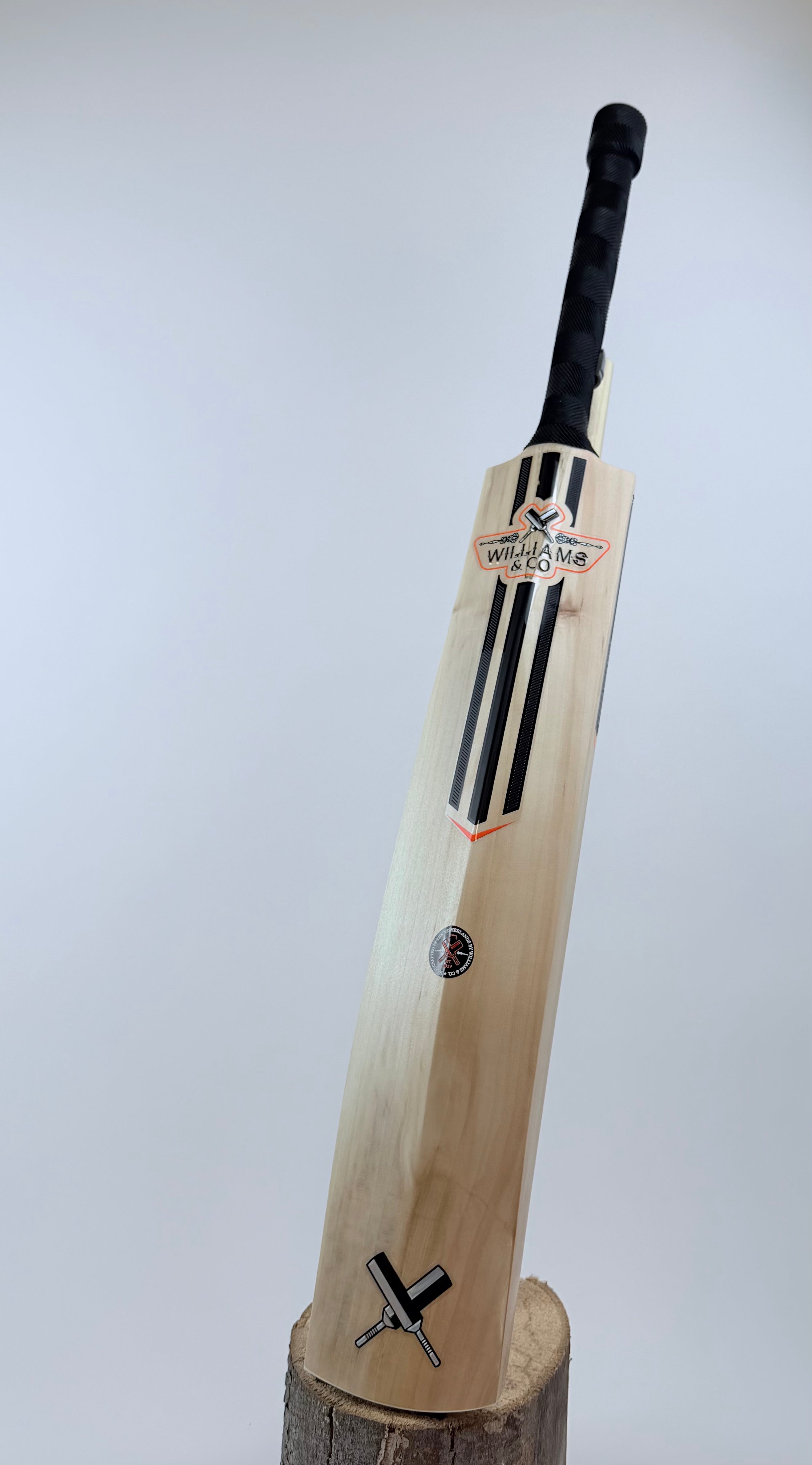Elite Dutch Willow – Stock Bat 11 | 2lb 11.5oz | Mid-Low | 38mm Edges