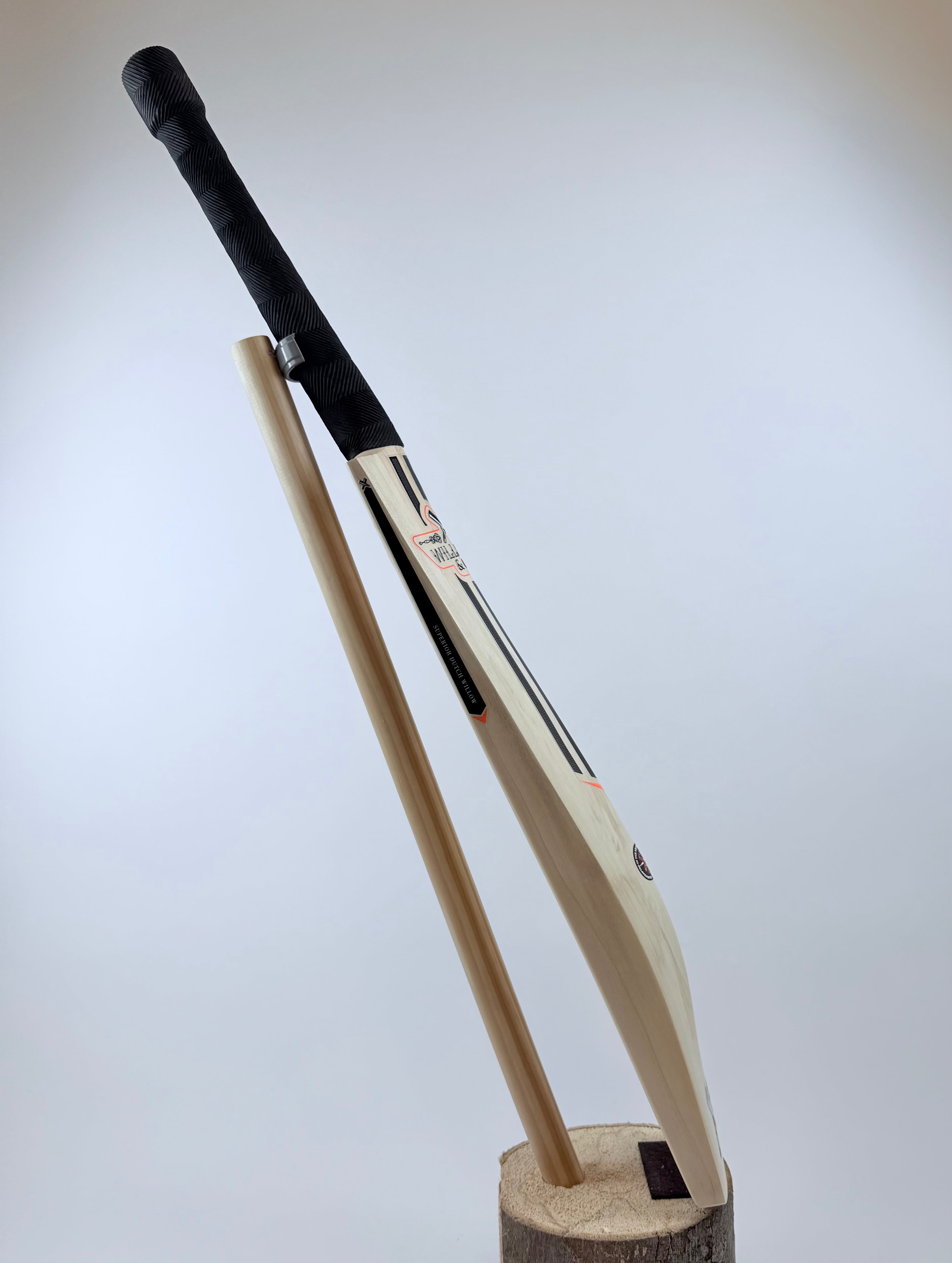 Elite Dutch Willow – Stock Bat 10 | 2lb 11.5oz | Mid-Low | 39mm Edges