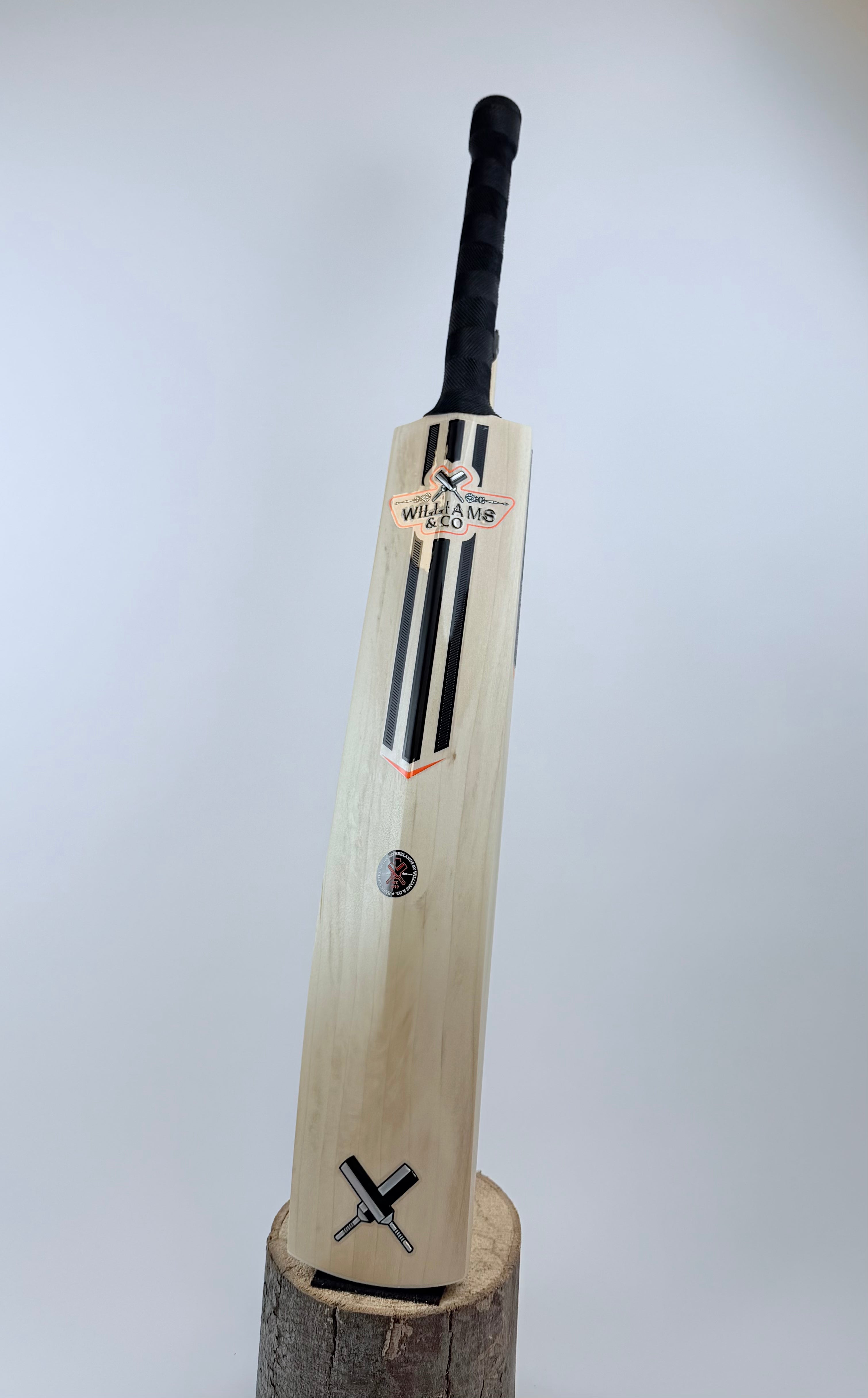 Elite Dutch Willow – Stock Bat 8 | 2lb 11oz | Mid-Low | 37mm Edges