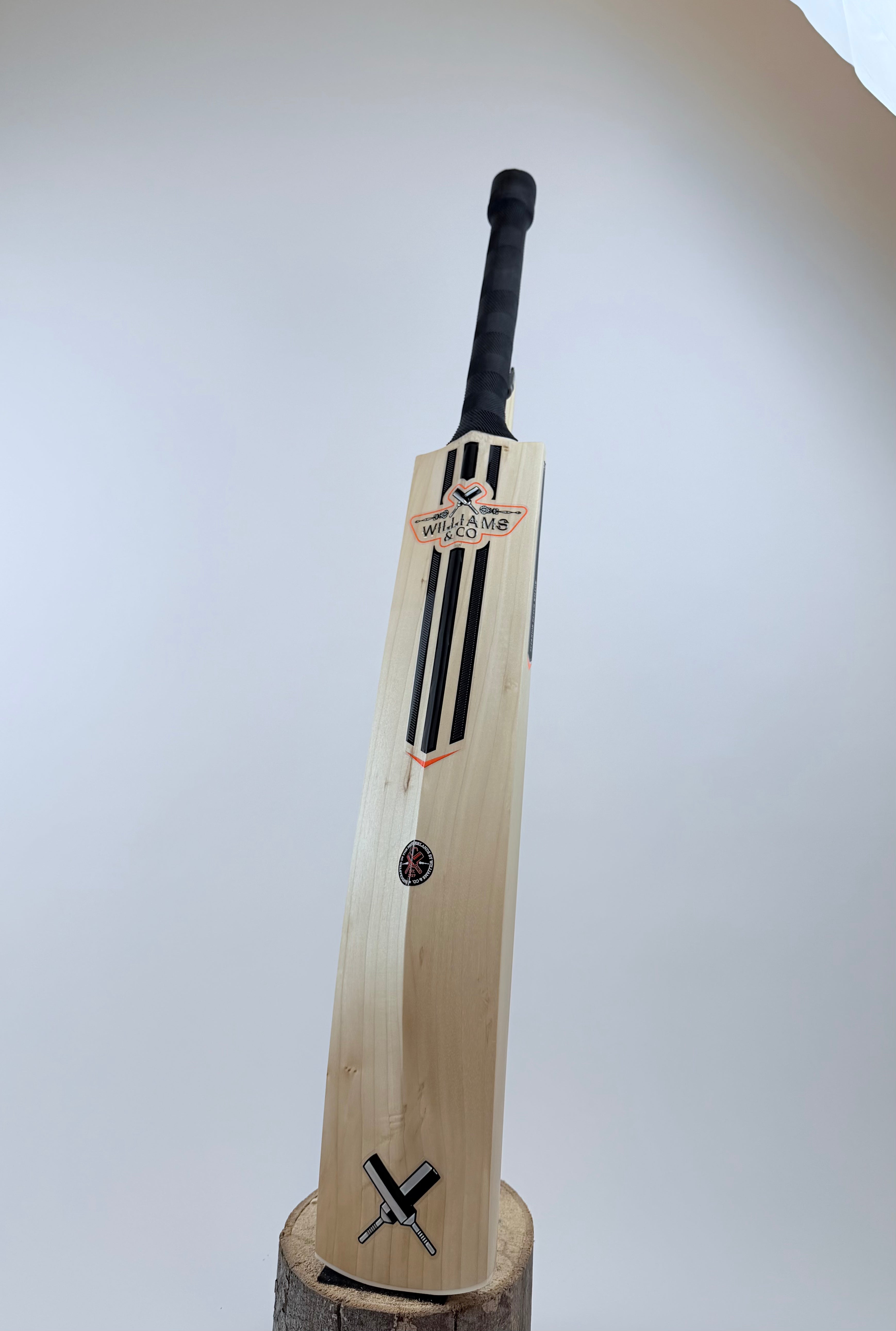 Elite Dutch Willow – Stock Bat 14 | 2lb 11oz | Mid-Low | 34mm Edges
