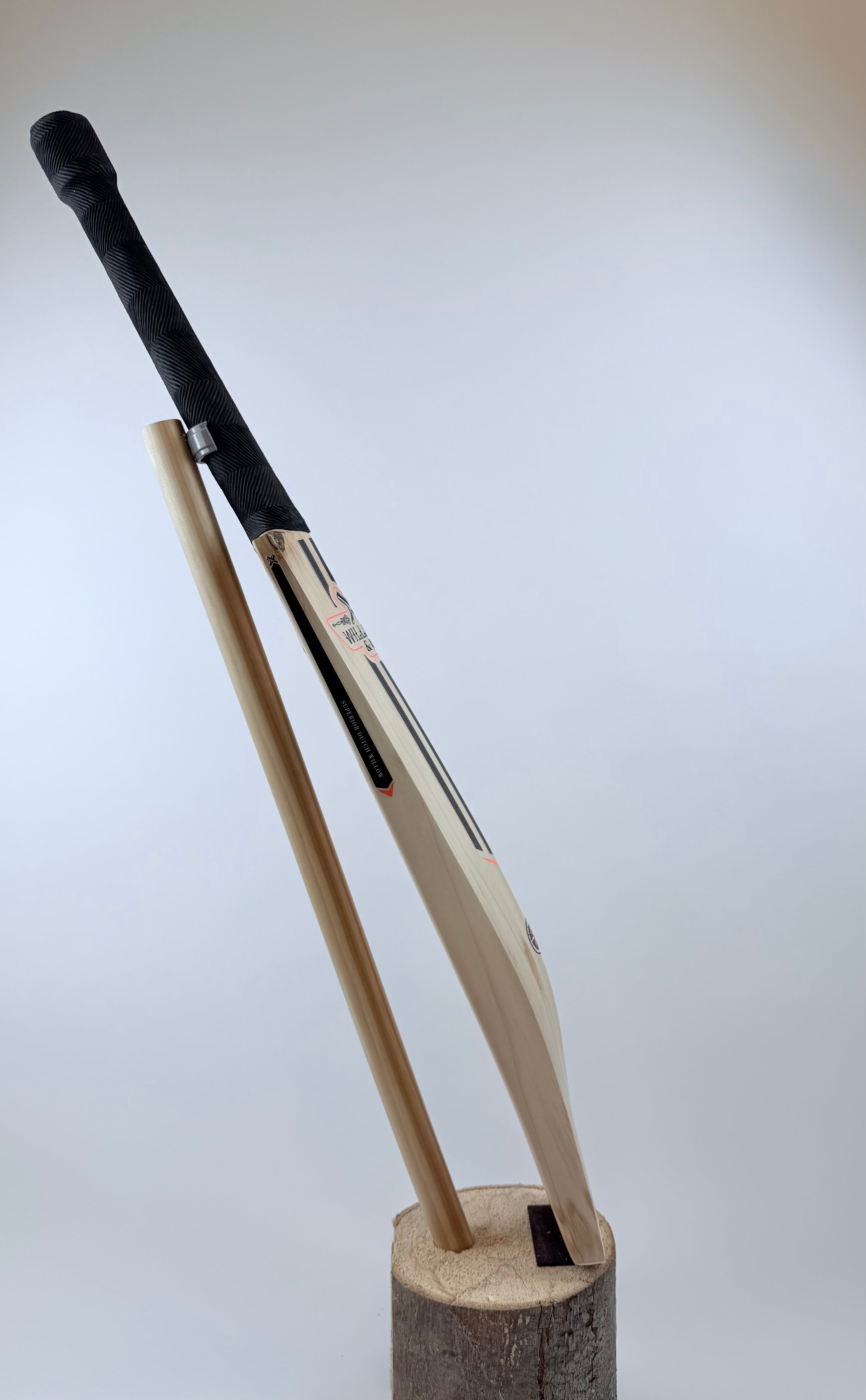 Dutch Butterfly Willow – Stock Bat 4 | 2lb 9oz | Mid-Low | 39mm Edges