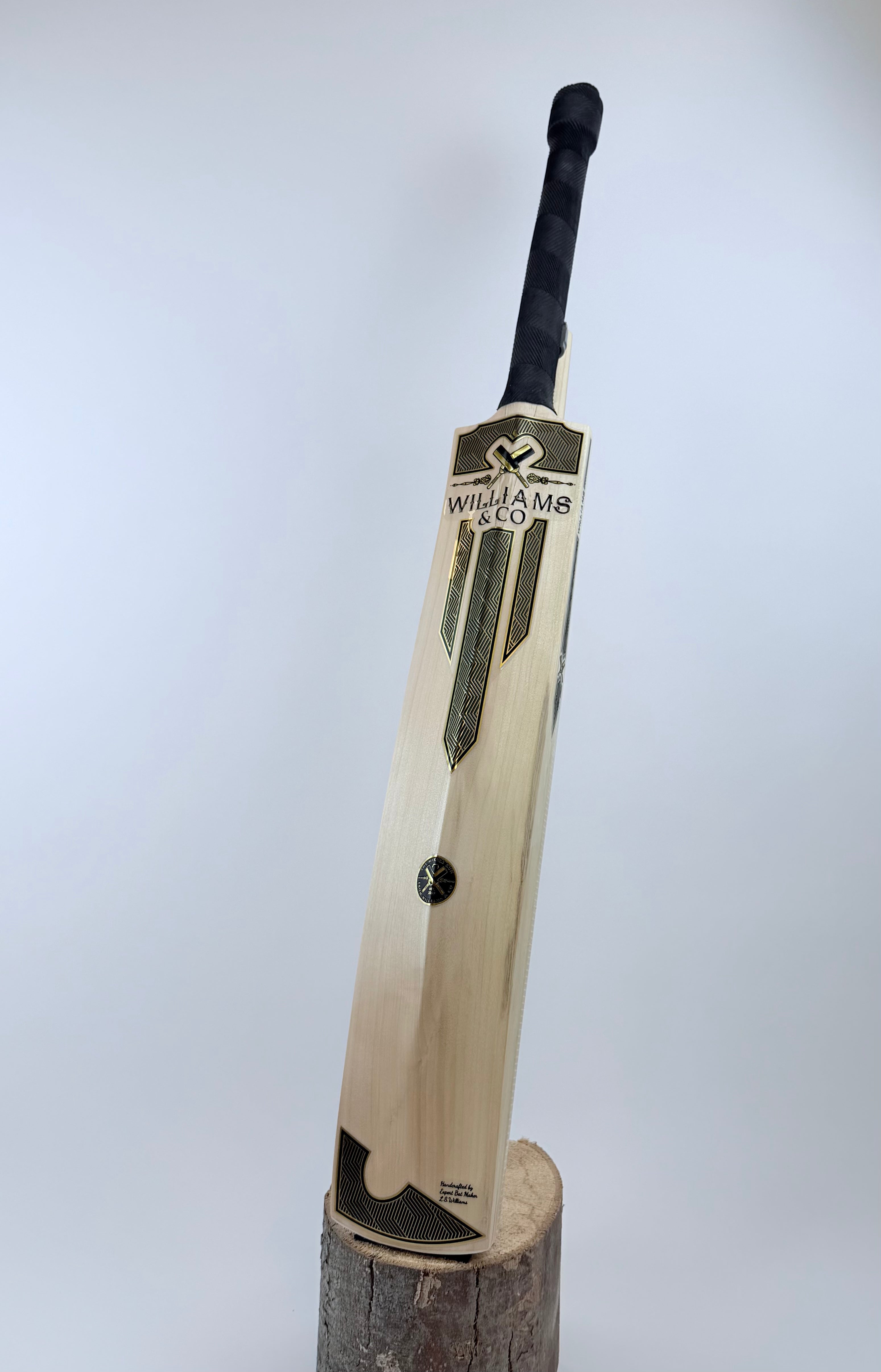 Makers Run Dutch Willow – Stock Bat 3 | 2lb 12oz | Mid-Low | 38mm Edges