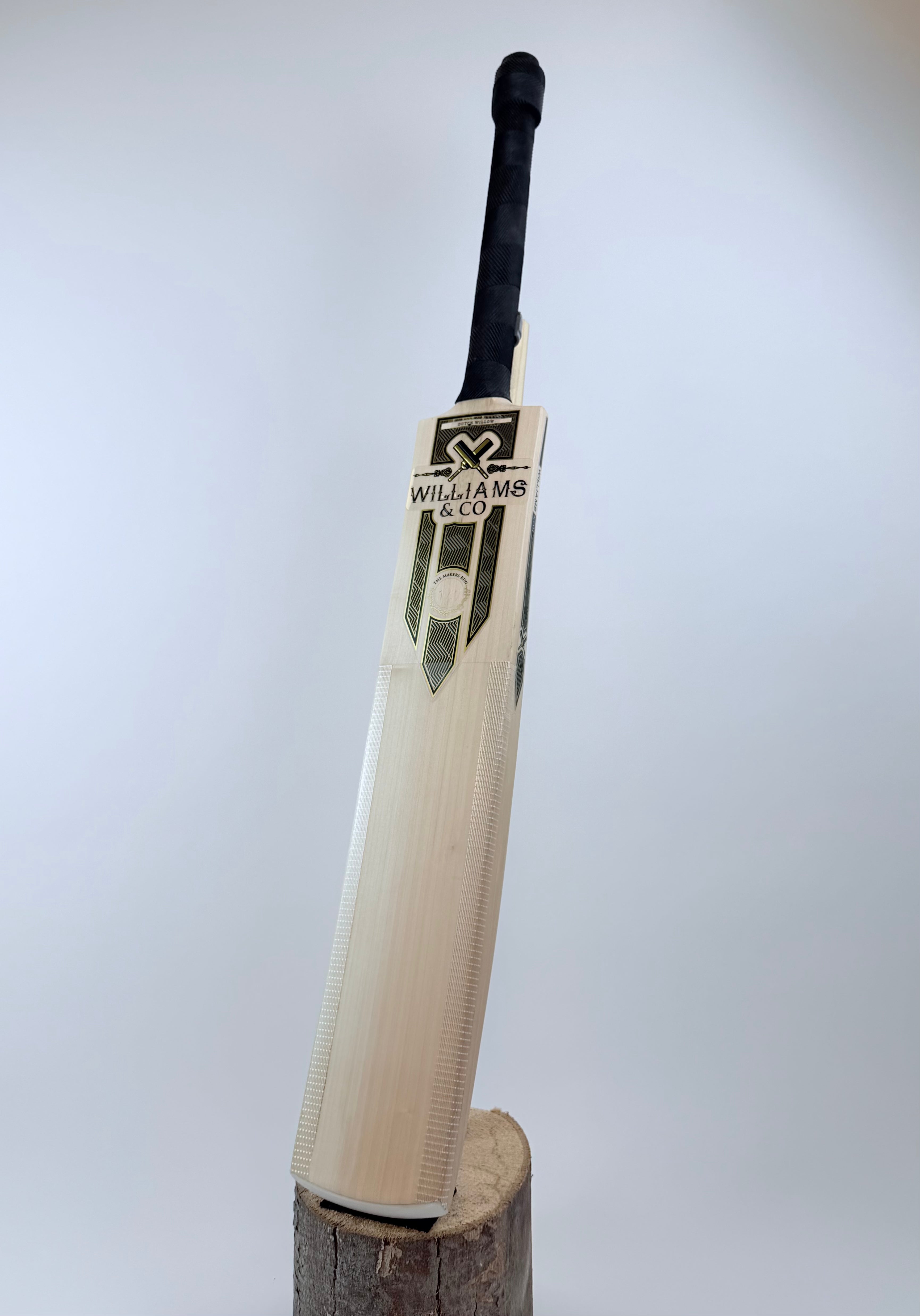 Makers Run Dutch Willow – Stock Bat 3 | 2lb 12oz | Mid-Low | 38mm Edges